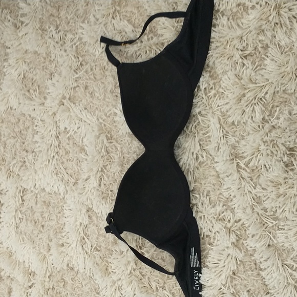 Lively No Wire Black Bra Size 32D - Picture 4 of 5